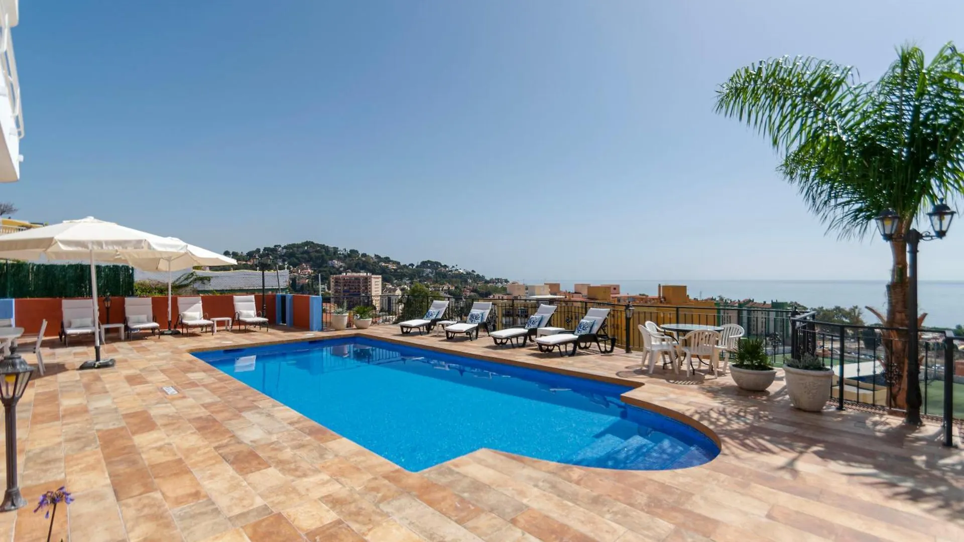 Mediterraneo Outdoor Pool Malaga Apartament